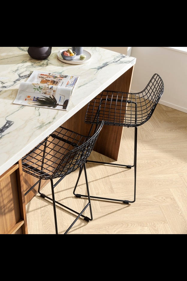 Замковая ПВХ плитка Laurel Oak 51230 (630*126*6 мм) — купить в Энгельсе