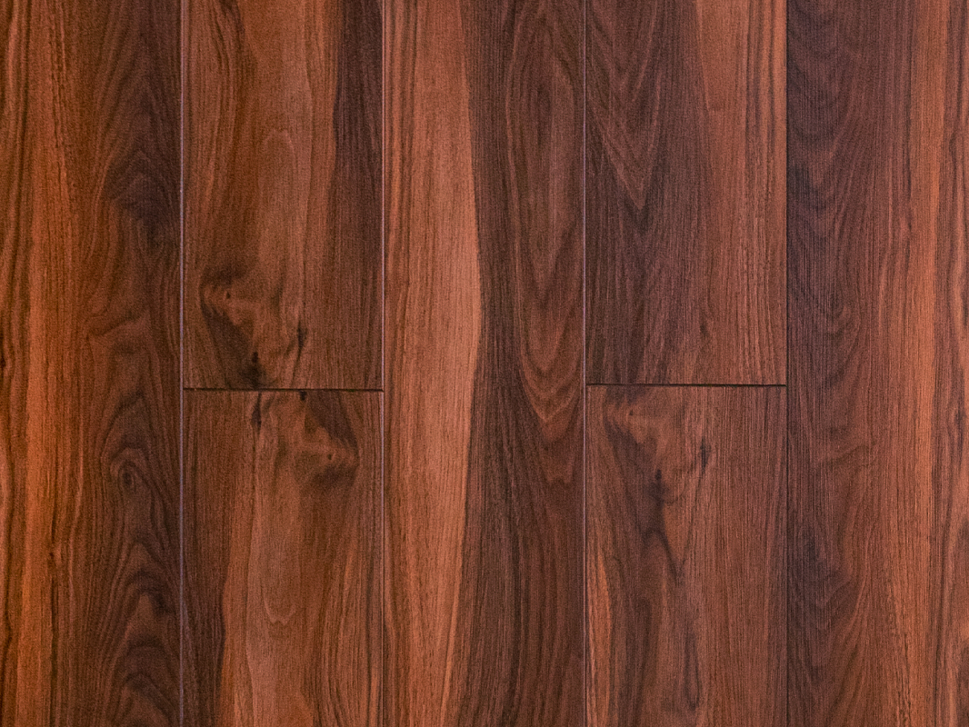 SPC ламинат Орех Ясава 118 (1200*182*4 мм) — купить в Энгельсе