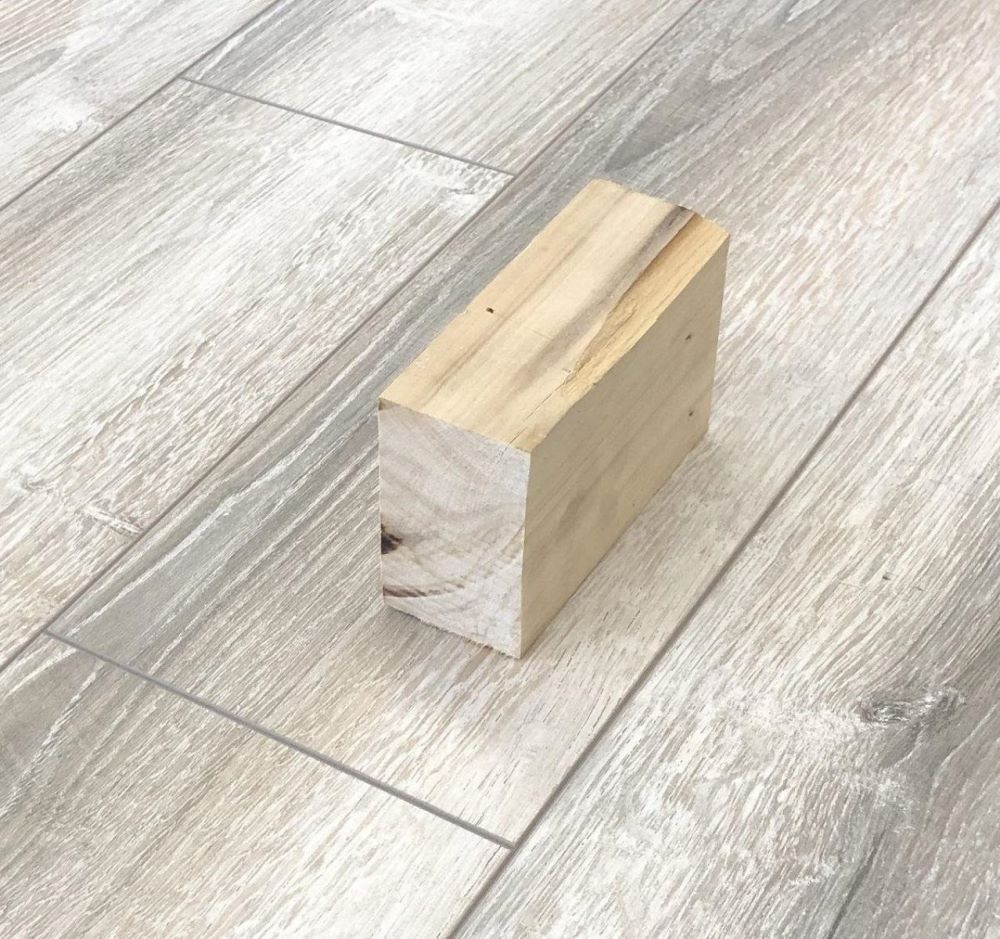 Ламинат "SunFloor" 8/33 4NV Сосна Тахо 52 (1380*159*8 мм) — купить в Энгельсе