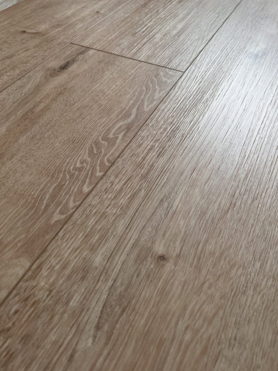 SPC ламинат "OneFloor" ЕСО 5062 (4V фаска) (1220*184*4 мм) — купить в Энгельсе