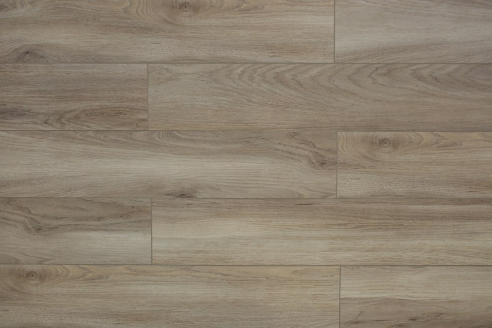 Замковая ПВХ плитка "Art Tile" Клён Фог (1220*152*5 мм) — купить в Энгельсе