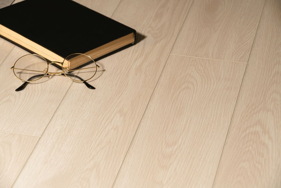 Виниловый ламинат "Bonkeel" Style Дуб Фокси (1200*125*4 мм) — купить в Энгельсе