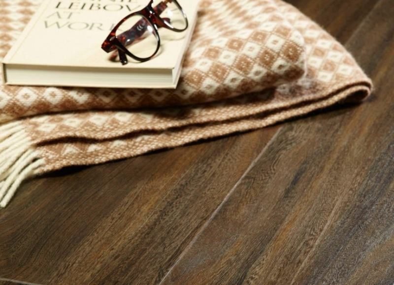 Линолеум бытовой "IVC" Woodlike Edgewood W48 (3м) — купить в Энгельсе