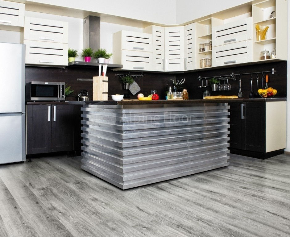 Замковая ПВХ плитка "Alpine Floor" Ясень Серый  (1220*183*4мм) — купить в Энгельсе