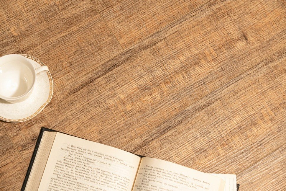 Виниловый ламинат "Bonkeel" Style Дуб Махо (1200*125*4 мм) — купить в Энгельсе