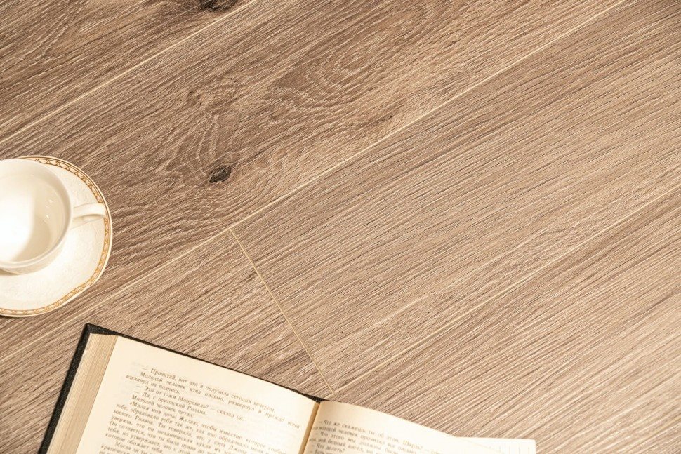 Виниловый ламинат "Bonkeel" Style Дуб Матира (1200*125*4 мм) — купить в Энгельсе