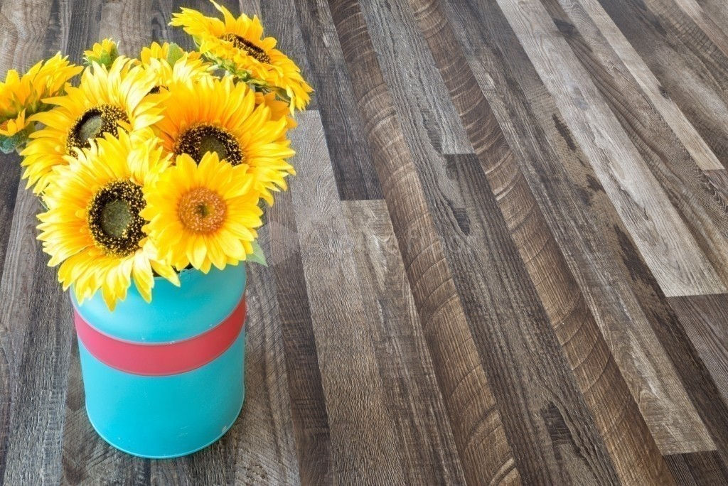 Кварцвиниловая плитка "Alpine Floor" Орех Состаренный  (1219*184*2мм) — купить в Энгельсе