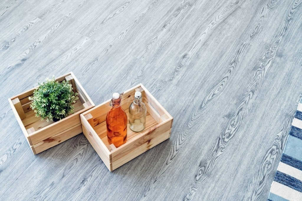 Замковая ПВХ плитка "Alpine Floor" Ясень  (1220*183*4мм) — купить в Энгельсе