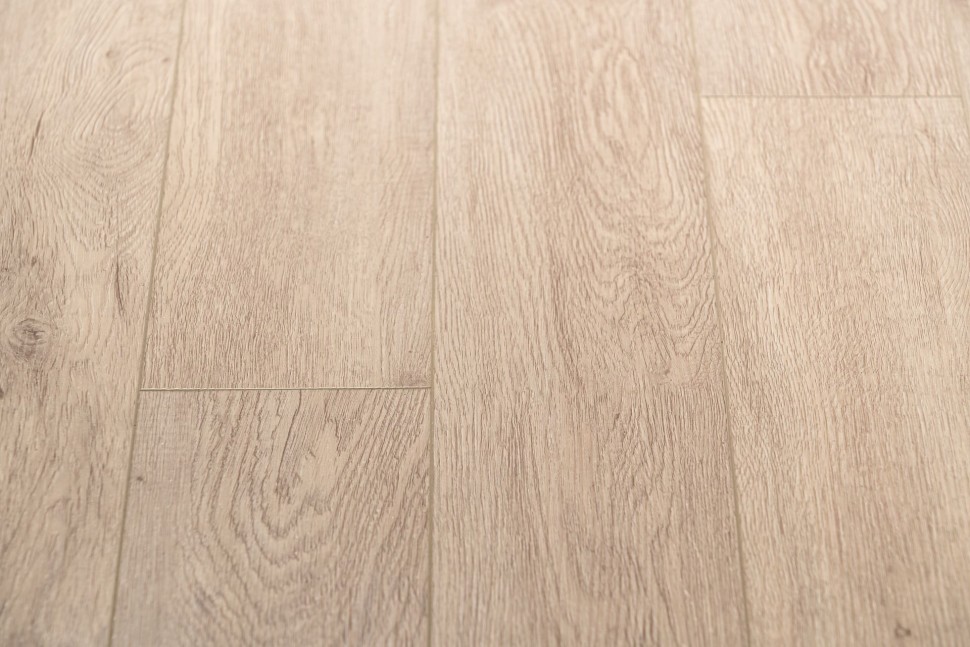 Виниловый ламинат "Bonkeel" Style Дуб Гарднер (1200*125*4 мм) — купить в Энгельсе