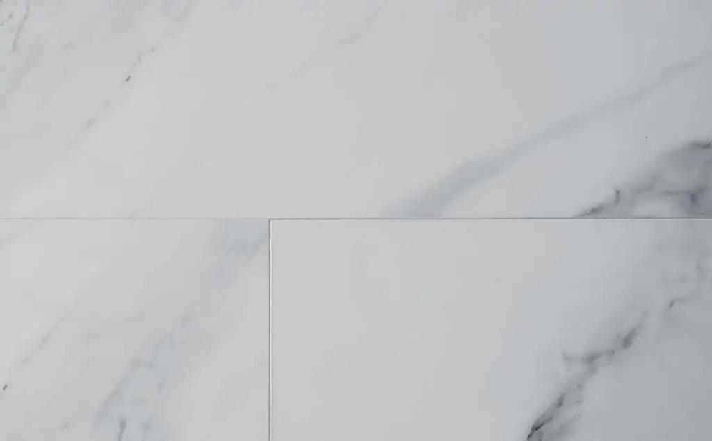 Виниловые полы "FirmFit" Tiles Мрамор Калакатта XT-4000 (600*300*5 мм) — купить в Энгельсе