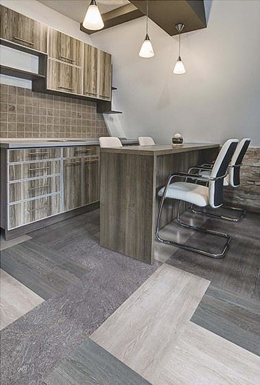 Плитка ПВХ "Tarkett" New Age Serenity (914,4*101,6*2,1 мм) — купить в Энгельсе