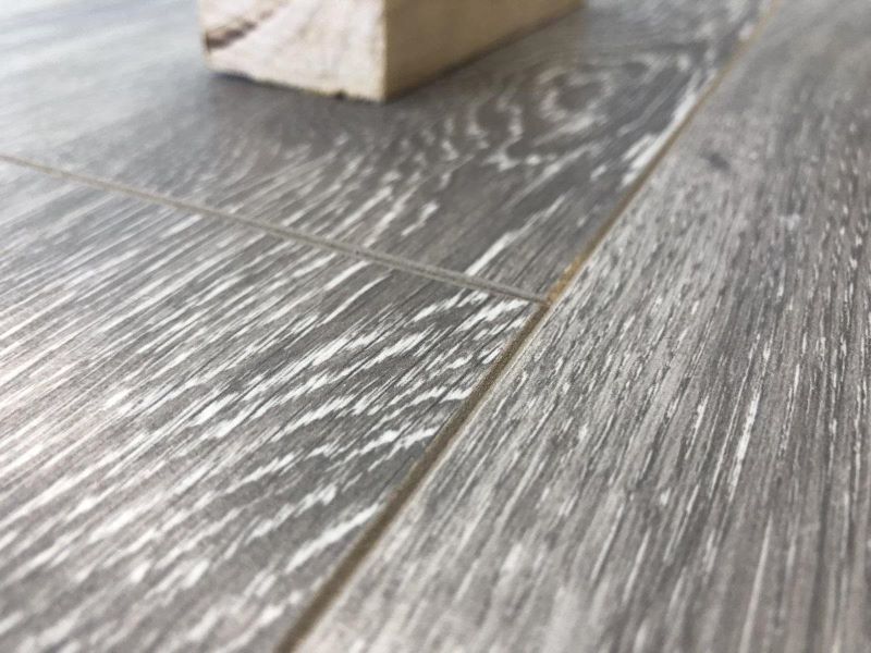 Ламинат "SunFloor" 8/32 4V Дуб Гвинея 34 (1380*193*8 мм) — купить в Энгельсе