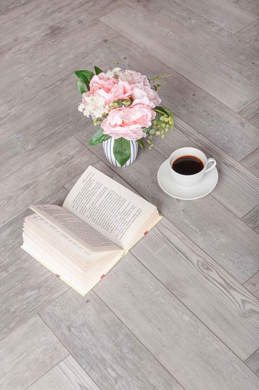 Замковая ПВХ плитка "Aberhof" Carmelita 1687 (615*123*5 мм) — купить в Энгельсе