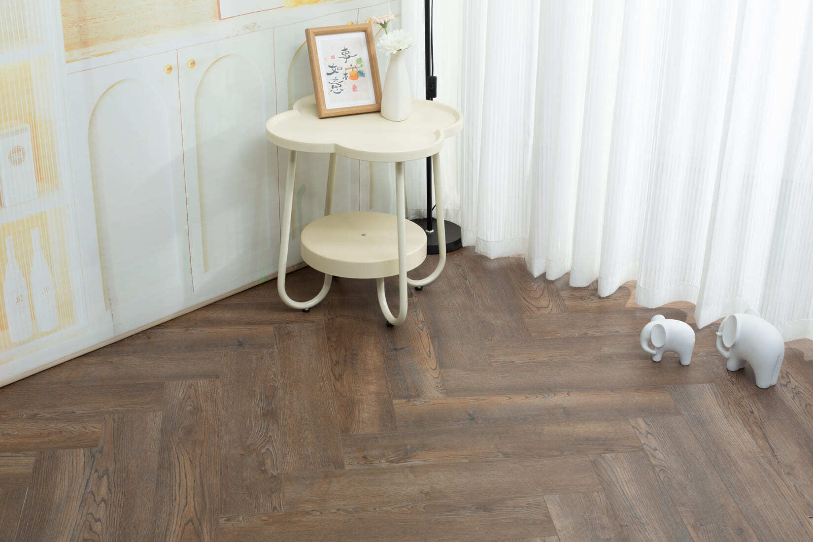 Плитка SPC "OneFloor" 3026 А,В  ЁЛКА (640*128*4 мм) — купить в Энгельсе