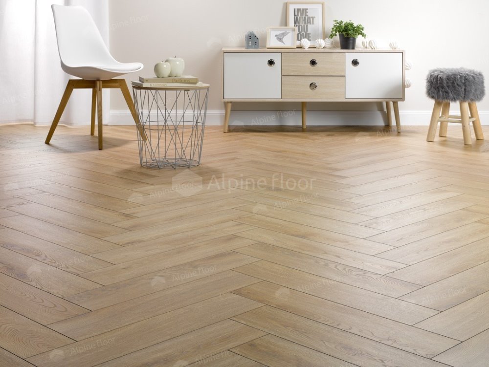 Ламинат "Homflor" Herringbone 12 BR Praline (644*143*12 мм) — купить в Энгельсе