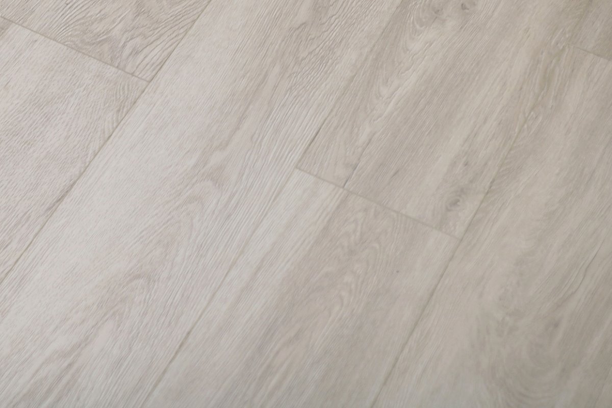 SPC ламинат "Profield" Дуб Кьявари (1220*184*4 мм) — купить в Энгельсе