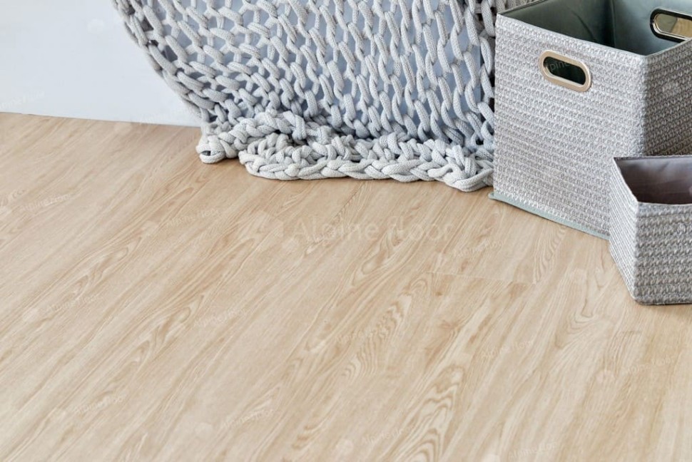 Виниловый ламинат "Alpine Floor" Classic Light MC Ясень Макао (1220*183*3,5 мм) — купить в Энгельсе